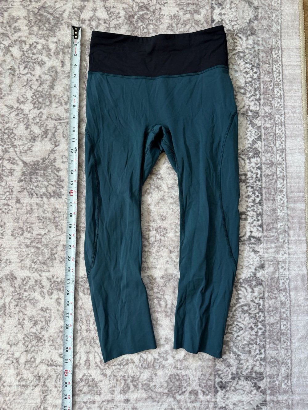 Lululemon Run The Day Crop 17" Submarine / Black Size 6 Women’s Nulux